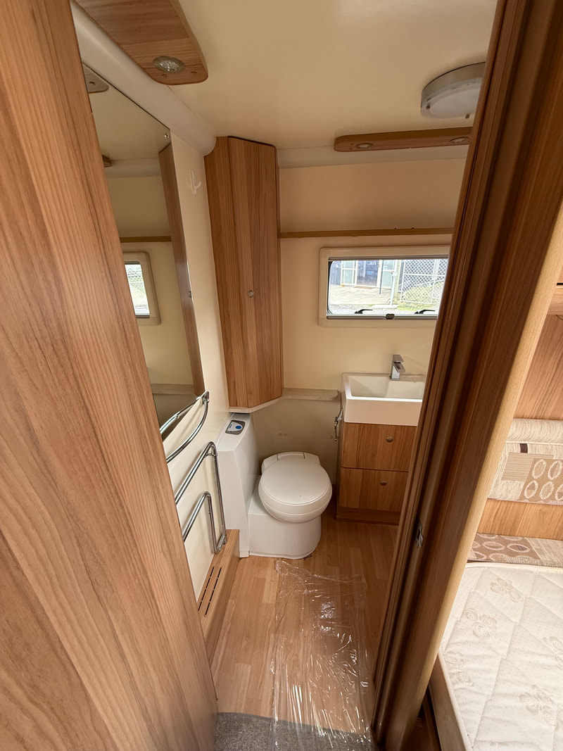 2011 Bailey Unicorn Valencia caravan photo 13