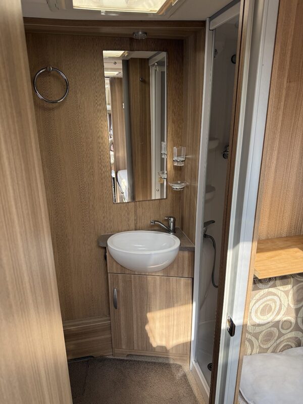 2012 Sterling Eccles Solitaire caravan photo 12