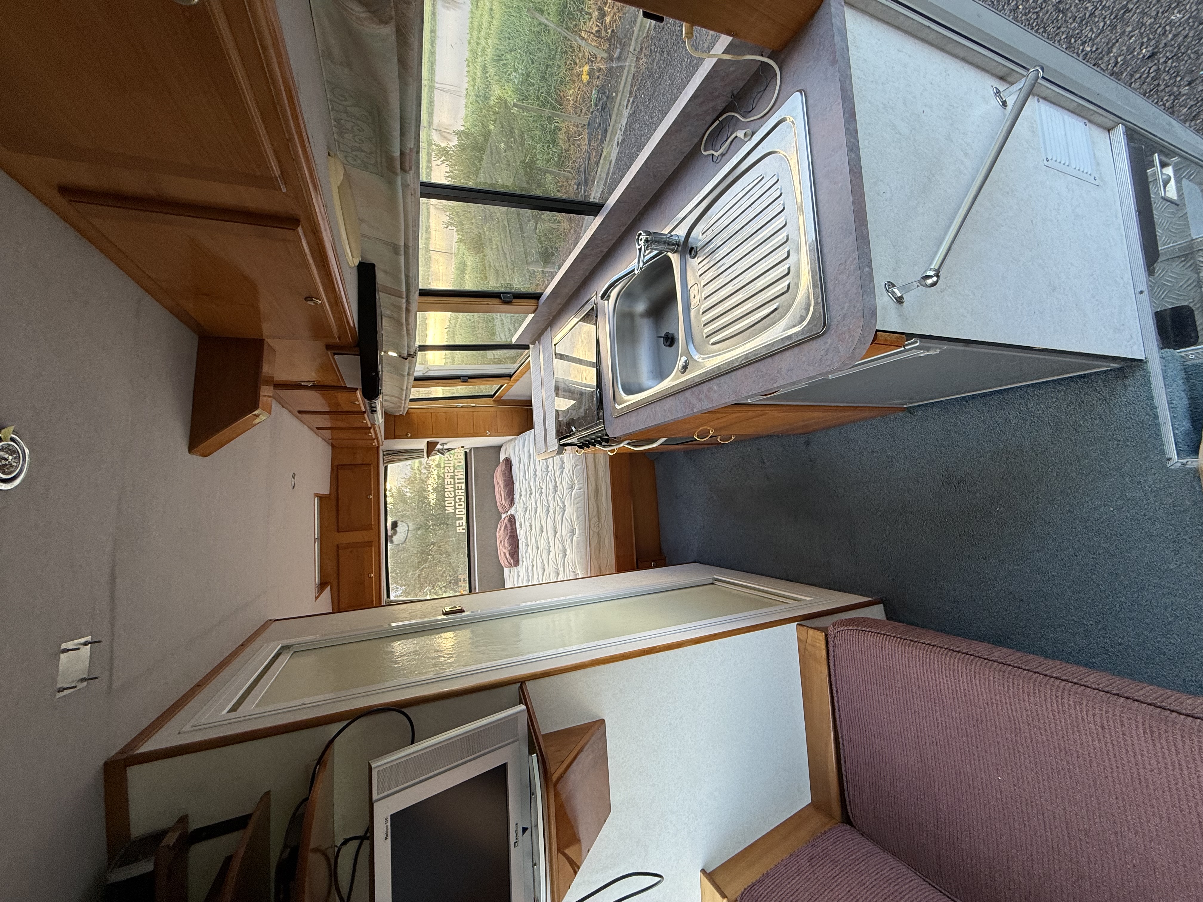 1990 Hino Rainbow Wide Body Bus Conversion photo 8