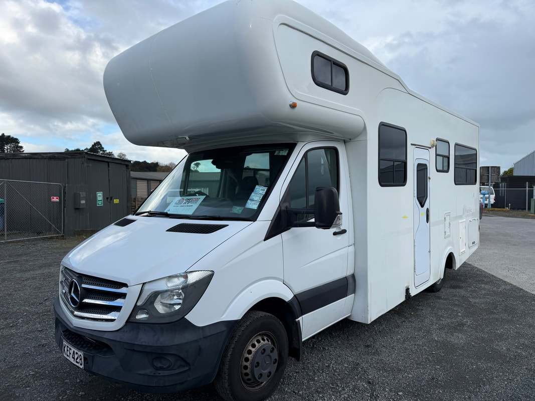 2016 Mercedes Benz Sprinter motorhome photo 10