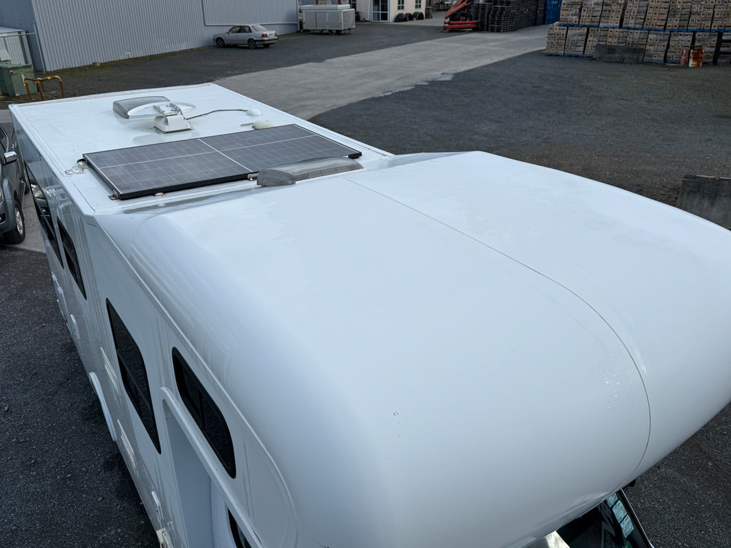 2016 Mercedes Benz Sprinter motorhome photo 14