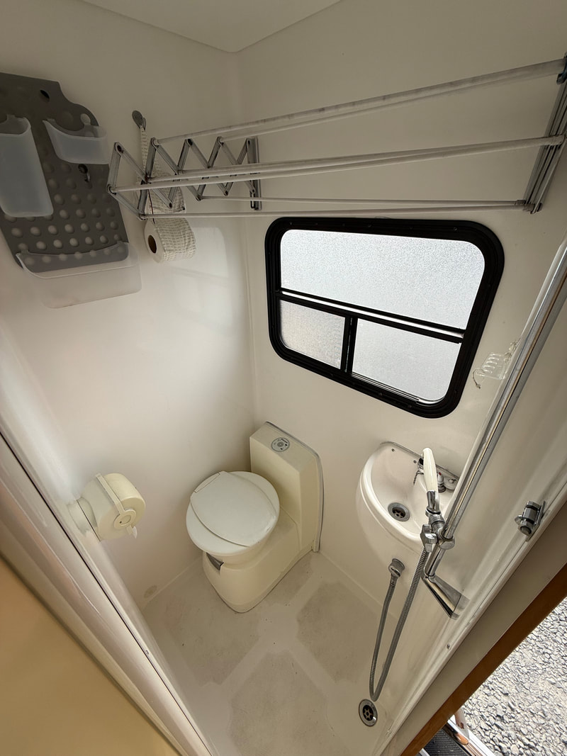 2016 Mercedes Benz Sprinter motorhome photo 18