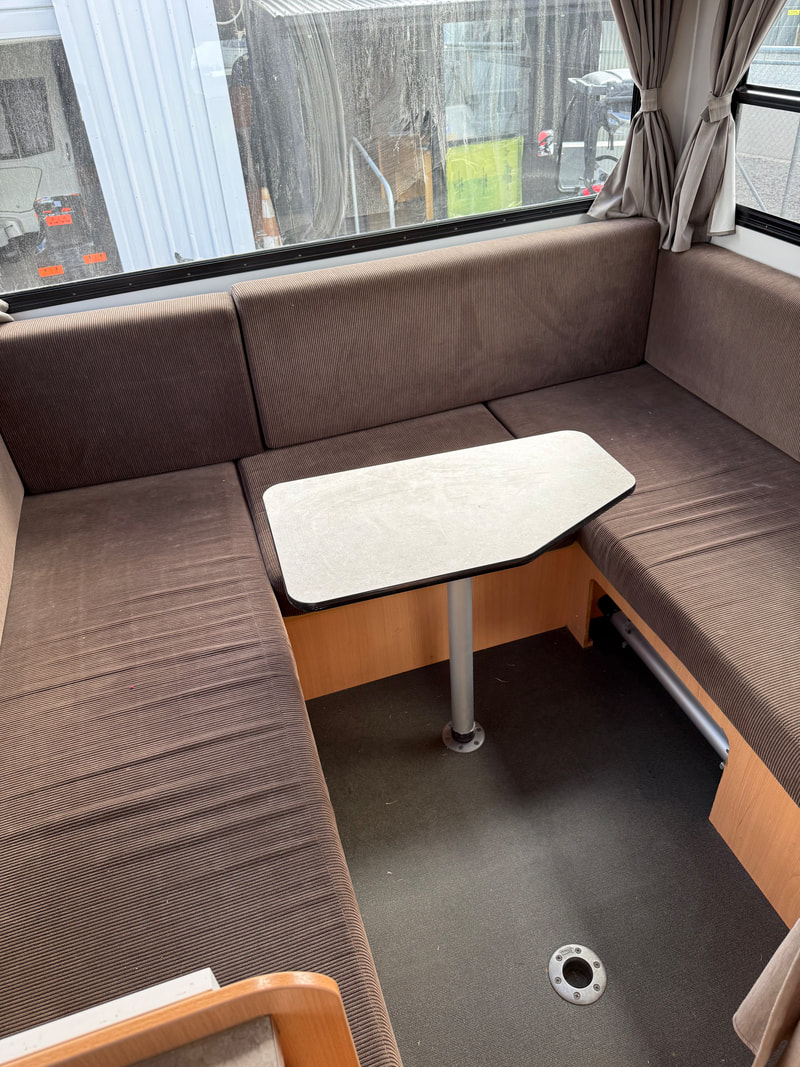 2016 Mercedes Benz Sprinter motorhome photo 26